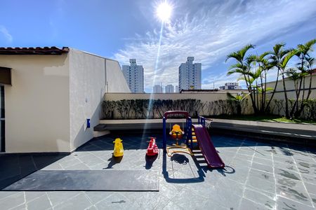 Apartamento à venda com 60m², 2 quartos e 1 vaga Apartamento à venda com 60m², 2 quartos e 1 vagaÁrea comum - Playground