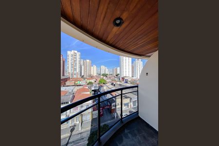 Apartamento à venda com 60m², 2 quartos e 1 vaga Apartamento à venda com 60m², 2 quartos e 1 vagaVaranda do Quarto 2