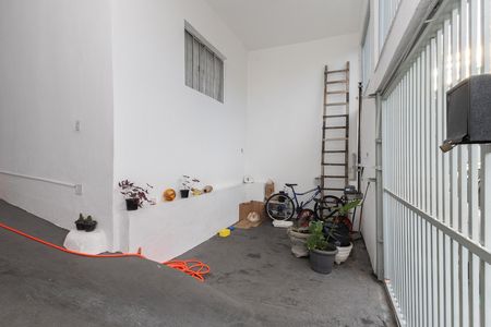 Casa para alugar com 180m², 3 quartos e 2 vagas Casa para alugar com 180m², 3 quartos e 2 vagasGaragem