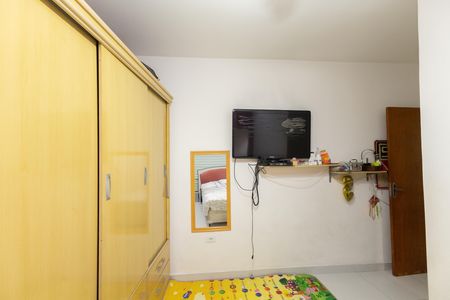 Casa para alugar com 180m², 3 quartos e 2 vagas Casa para alugar com 180m², 3 quartos e 2 vagasSuíte