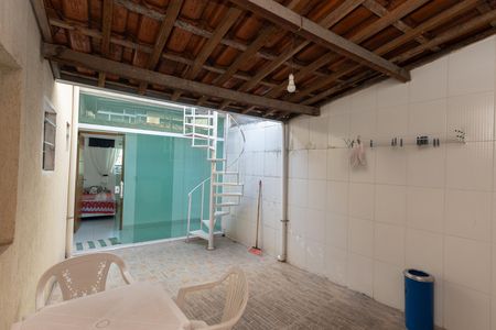 Área de Serviço de casa para alugar com 3 quartos, 180m² em Jardim Filhos da Terra, São Paulo