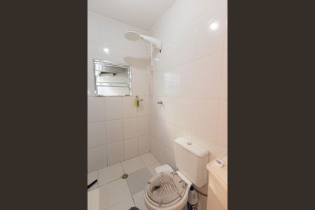 Banheiro da Suíte de casa para alugar com 3 quartos, 180m² em Jardim Filhos da Terra, São Paulo