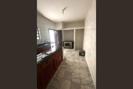 Foto 16 de casa à venda com 3 quartos, 190m² em Vila São José, São Paulo