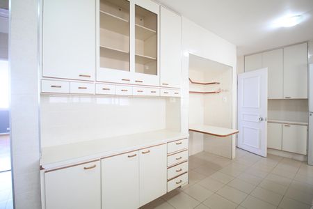 Cozinha de apartamento para alugar com 5 quartos, 200m² em Jardim Vazani, São Paulo