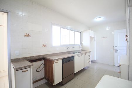 Cozinha de apartamento para alugar com 5 quartos, 200m² em Jardim Vazani, São Paulo