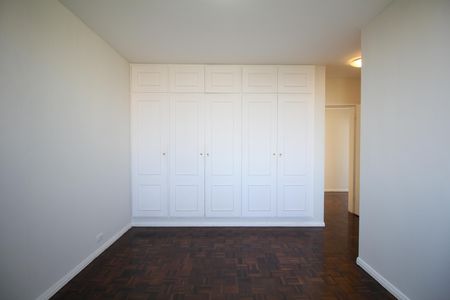 Apartamento para alugar com 200m², 5 quartos e 2 vagasSuíte 1