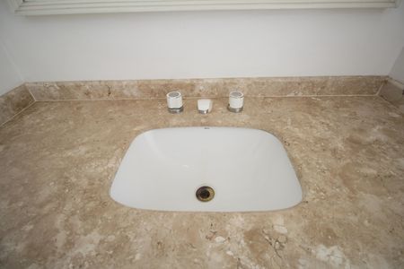 Apartamento para alugar com 200m², 5 quartos e 2 vagasBanheiro 1