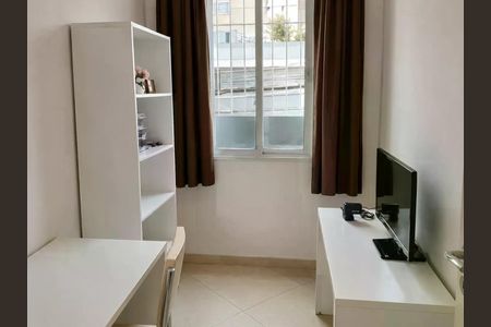 Casa à venda com 3 quartos, 174m² em Vila Deodoro, São Paulo