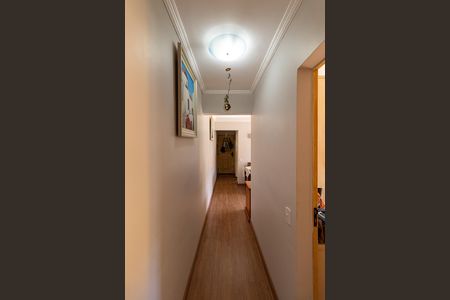 Apartamento à venda com 56m², 2 quartos e 1 vaga Apartamento à venda com 56m², 2 quartos e 1 vagaCorredor