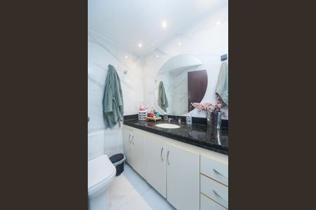 Apartamento à venda com 100m², 3 quartos e 2 vagas Apartamento à venda com 100m², 3 quartos e 2 vagasBanheiro Suite