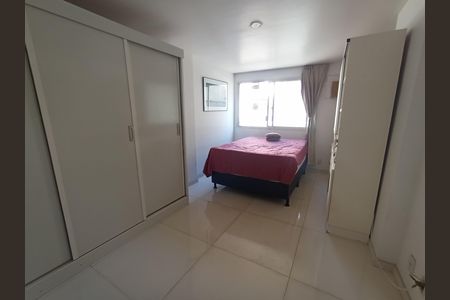 Apartamento à venda com 185m², 3 quartos e 2 vagas Apartamento à venda com 185m², 3 quartos e 2 vagasQuarto 3