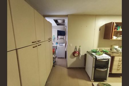 Apartamento à venda com 185m², 3 quartos e 2 vagas