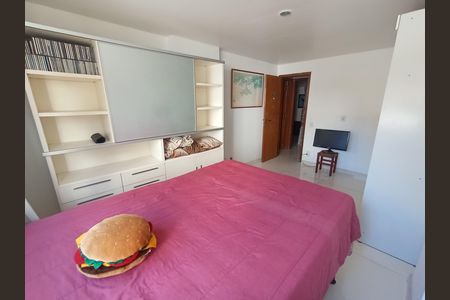 Apartamento à venda com 185m², 3 quartos e 2 vagas Apartamento à venda com 185m², 3 quartos e 2 vagasQuarto 3