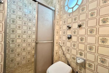 Apartamento à venda com 75m², 2 quartos e 1 vaga Apartamento à venda com 75m², 2 quartos e 1 vagaBanheiro