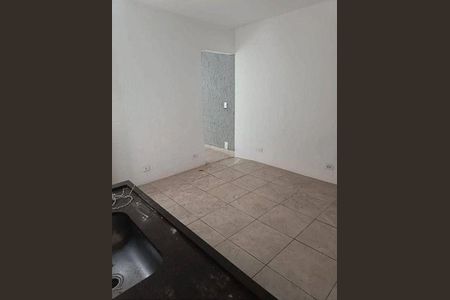 Casa à venda com 50m², 2 quartos e 3 vagas