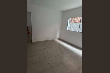 Casa à venda com 50m², 2 quartos e 3 vagas