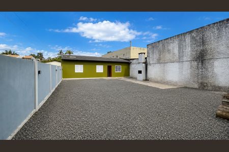 Casa para alugar com 45m², 2 quartos e 1 vaga