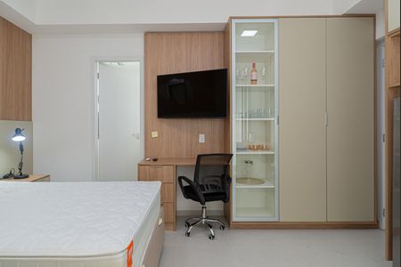 Quarto de kitnet/studio para alugar com 1 quarto, 28m² em Pinheiros, São Paulo