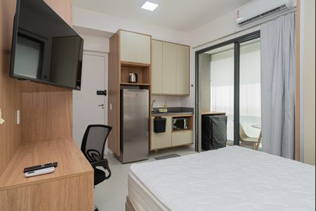 Quarto de kitnet/studio para alugar com 1 quarto, 28m² em Pinheiros, São Paulo