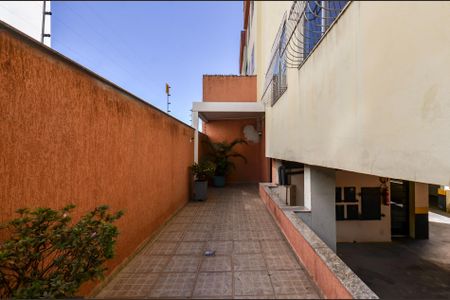 Entrada de apartamento à venda com 2 quartos, 133m² em Nova Suíça, Belo Horizonte
