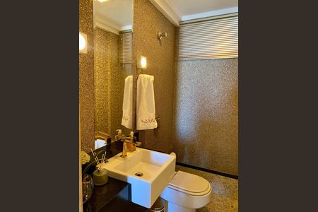 Apartamento à venda com 200m², 3 quartos e 2 vagasBanheiro