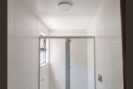 Apartamento para alugar com 47m², 2 quartos e 1 vaga Apartamento para alugar com 47m², 2 quartos e 1 vagaBanheiro