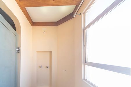 Apartamento à venda com 198m², 4 quartos e 3 vagasBanheiro Social