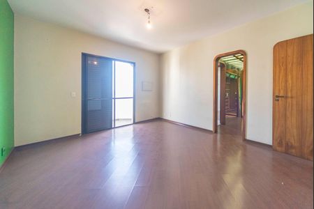 Apartamento à venda com 198m², 4 quartos e 3 vagasQuarto 1