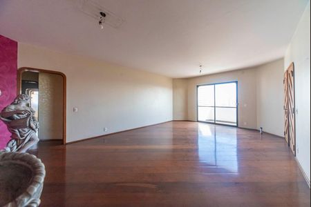 Apartamento à venda com 198m², 4 quartos e 3 vagasSala