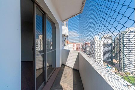 Apartamento à venda com 198m², 4 quartos e 3 vagasVaranda da Sala
