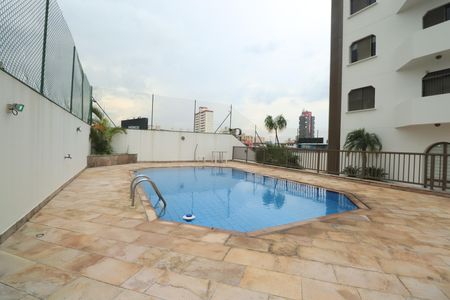 Apartamento à venda com 198m², 4 quartos e 3 vagasPiscina