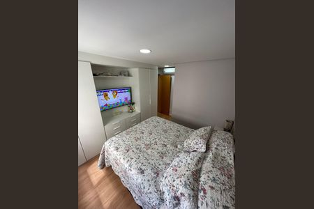 Quarto de apartamento à venda com 2 quartos, 65m² em Santa Maria, São Caetano do Sul