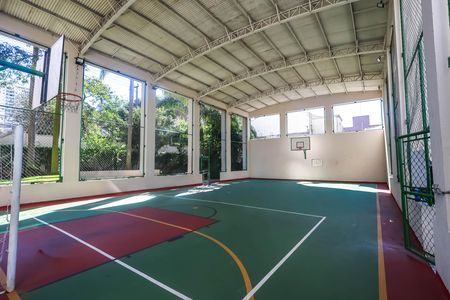 Quadra de apartamento para alugar com 3 quartos, 124m² em Jardim da Gloria, São Paulo
