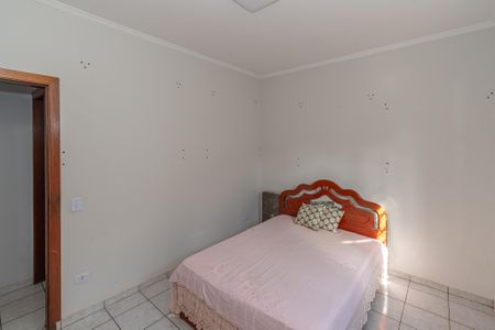 Casa à venda com 111m², 3 quartos e 6 vagas Casa à venda com 111m², 3 quartos e 6 vagasQuarto 1
