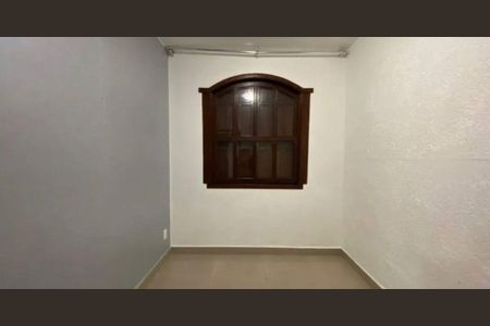 Casa para alugar com 3 quartos, 117m² em Teixeira Dias, Belo Horizonte