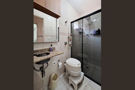 Banheiro de casa à venda com 4 quartos, 200m² em Jardim Peri, São Paulo