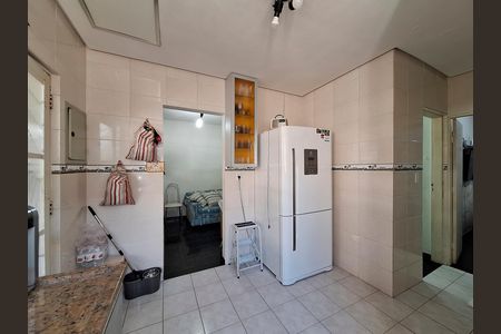 Cozinha de casa à venda com 4 quartos, 200m² em Jardim Peri, São Paulo