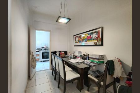 Apartamento à venda com 73m², 2 quartos e 1 vaga Apartamento à venda com 73m², 2 quartos e 1 vagaSala de Jantar