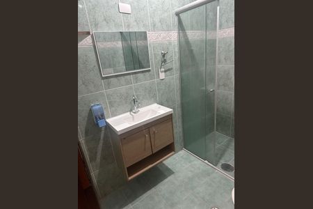 Banheiro de casa para alugar com 2 quartos, 127m² em Vila Oratorio, São Paulo