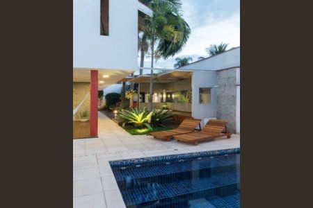 Casa de condomínio à venda com 400m², 3 quartos e 4 vagasFoto 08