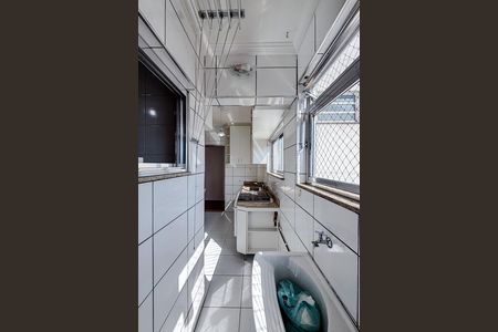 Apartamento à venda com 47m², 1 quarto e sem vagaCozinha e Área de Serviço
