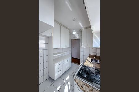 Apartamento à venda com 47m², 1 quarto e sem vagaCozinha e Área de Serviço