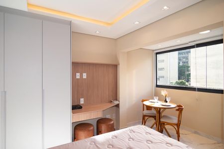Studio para alugar com 27m², 1 quarto e sem vaga