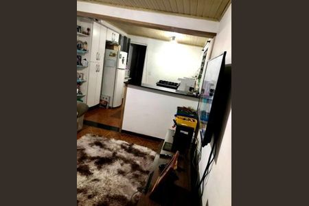 SALA de casa à venda com 2 quartos, 200m² em Vila Yolanda, Osasco
