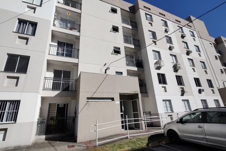 Fachada do bloco de apartamento à venda com 2 quartos, 50m² em Taquara, Rio de Janeiro