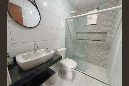 Apartamento para alugar com 60m², 2 quartos e sem vaga Apartamento para alugar com 60m², 2 quartos e sem vagaBanheiro social