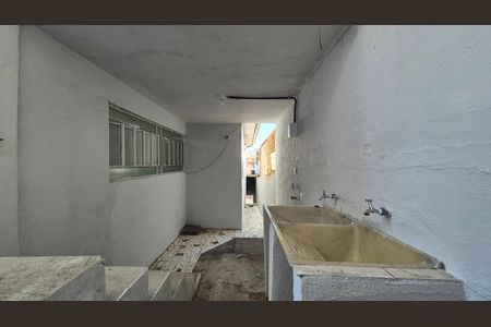 Area de serviço de casa para alugar com 1 quarto, 28m² em Parque Novo Oratório, Santo André