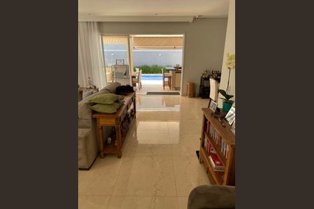 Casa de Condomínio à venda com 4 quartos, 300m² em Alphaville, Barueri