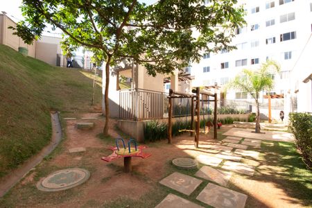 Apartamento à venda com 41m², 1 quarto e sem vaga Apartamento à venda com 41m², 1 quarto e sem vagaÁrea comum - Playground