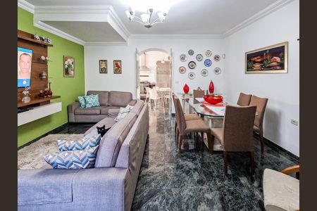 Casa à venda com 3 quartos, 200m² em Vila Mirante, São Paulo